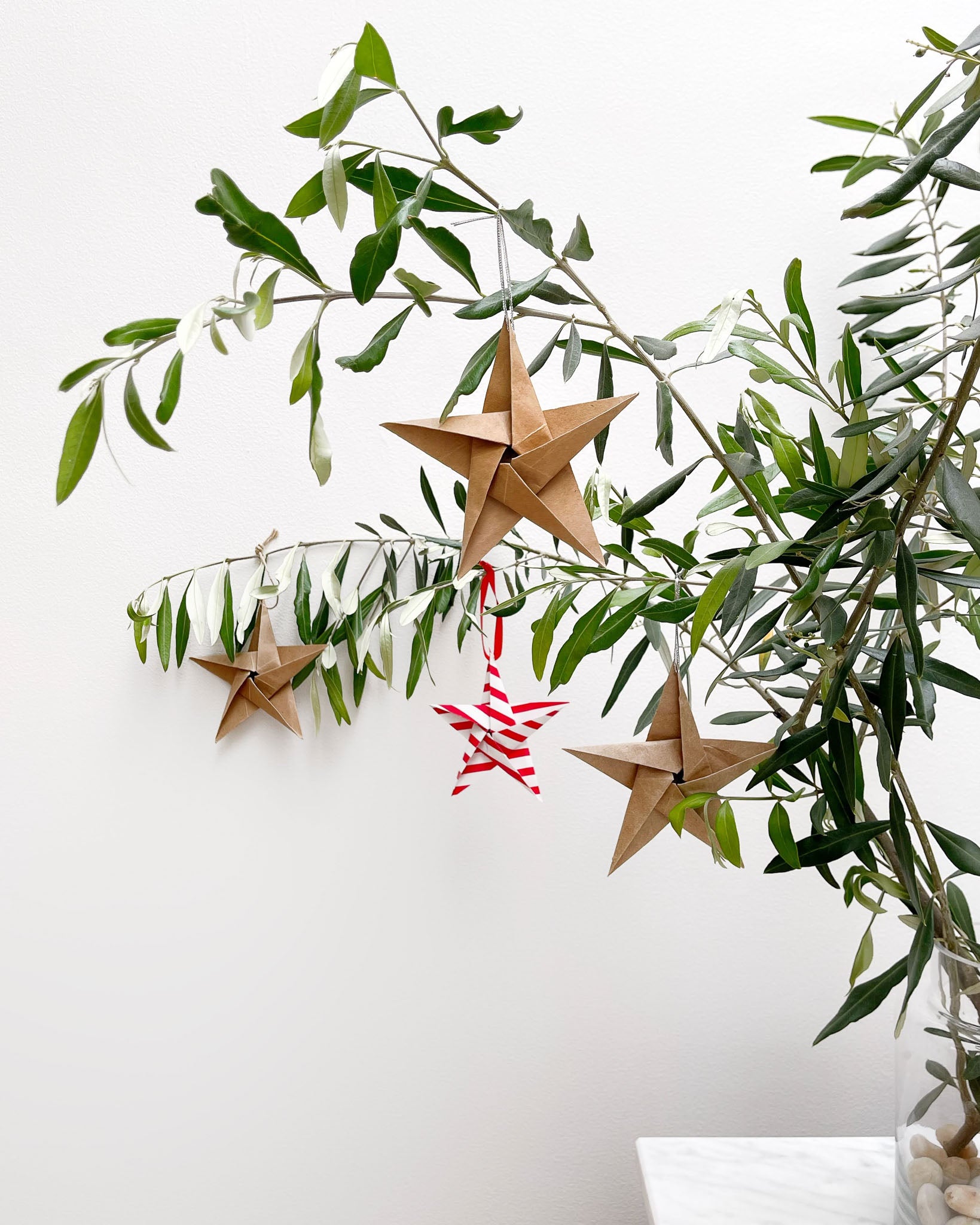DIY origami stars for the Xmas tree